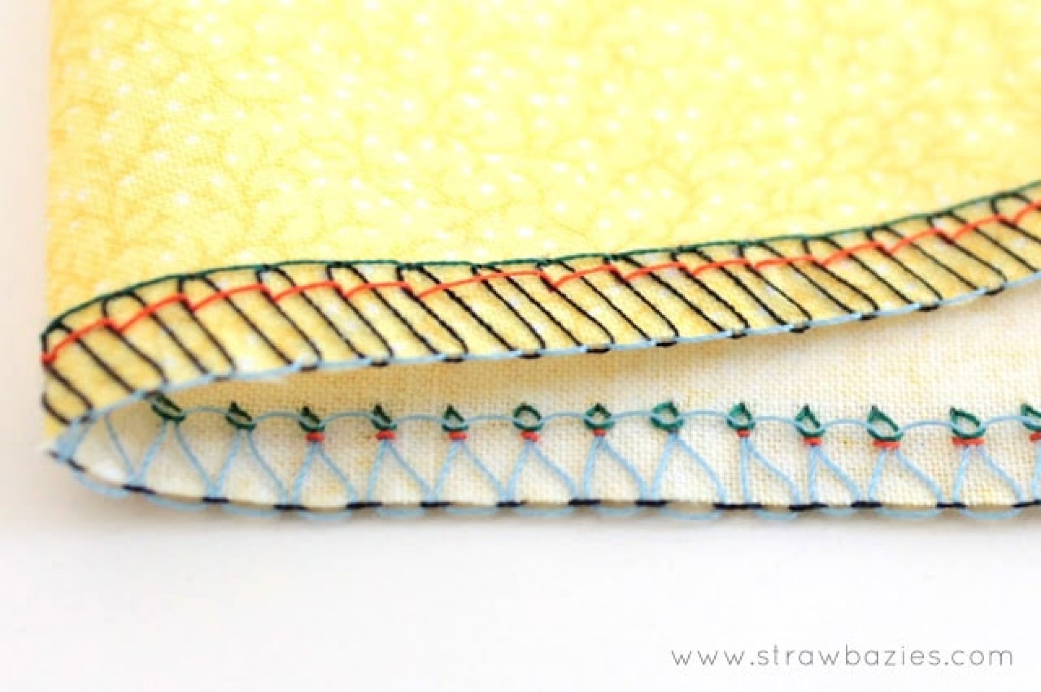 Consejos para configurar la tensión de tu overlock MundoCosturas.es