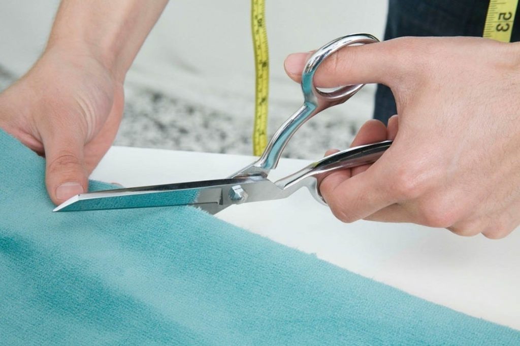 Consejos para cortar la tela perfectamente MundoCosturas.es Consejos para cortar la tela perfectamente MundoCosturas.es