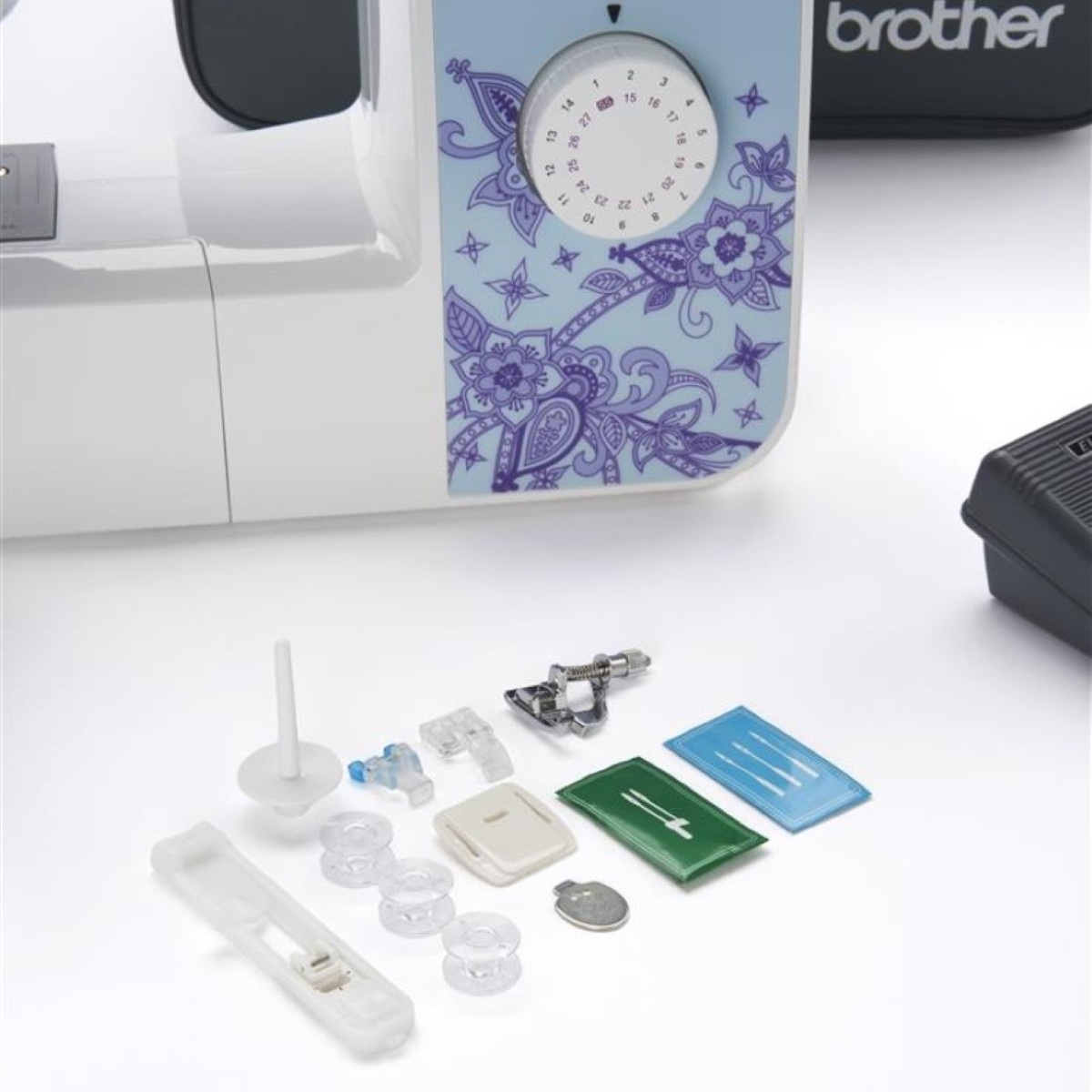 Brother XM2701S accesorios coser Brother XM2701S accesorios coser